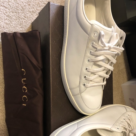 Men’s Gucci sneakers - Picture 2 of 6